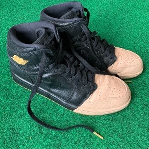 WMNS AIR JORDAN 1 RETRO HIGH PREMIUM 'DIPPED TOE'